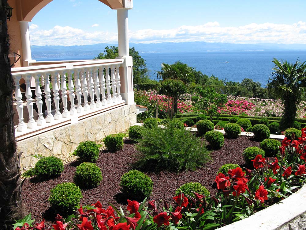 Villa Iris